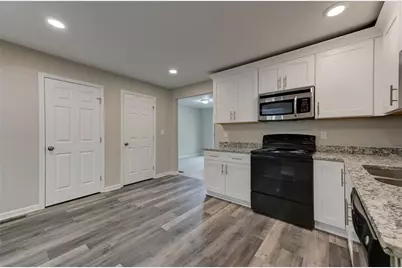 23 Club Drive, Locust Grove, GA 30248 - Photo 18