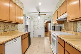 1777 Rosalind Dr NE, Atlanta, GA 30329 - Photo 8