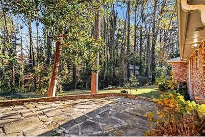 1777 Rosalind Drive NE, Atlanta, GA 30329 - Photo 32