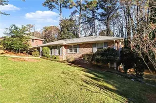 1777 Rosalind Dr NE, Atlanta, GA 30329 - Photo 4