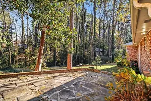 1777 Rosalind Dr NE, Atlanta, GA 30329 - Photo 32