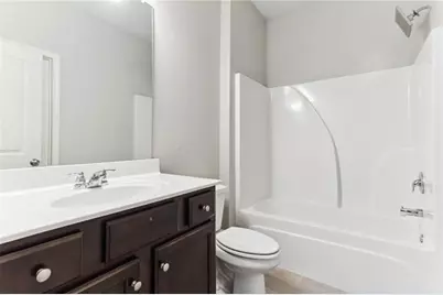 5530 Mirror Lake Drive, Cumming, GA 30028 - Photo 4