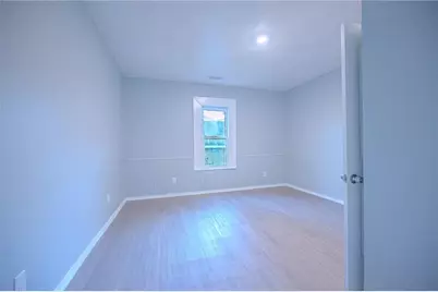 339 Main Street, Griffin, GA 30223 - Photo 12