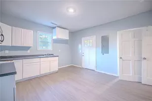 339 Main St, Griffin, GA 30223 - Photo 16