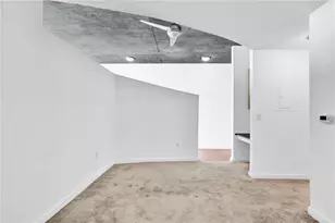 3324 Peachtree Rd NE, Atlanta, GA 30326 - Photo 12