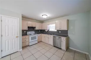 3435 Century Dr, Cumming, GA 30041 - Photo 8