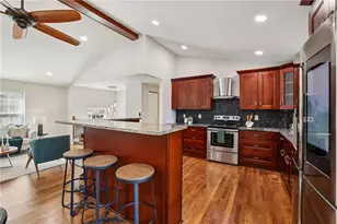 10405 Meadow Crest Ln, Alpharetta, GA 30022 - Photo 12