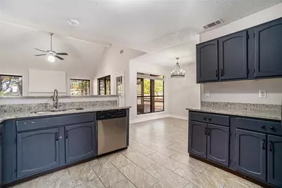 2001 Hunters Cove Drive, Lawrenceville, GA 30044 - Photo 14