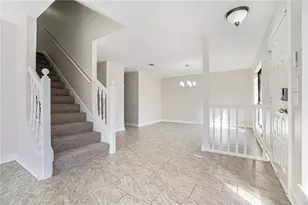 2001 Hunters Cove Dr, Lawrenceville, GA 30044 - Photo 4