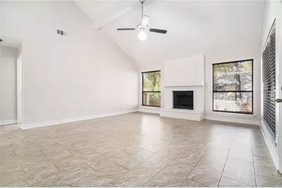 2001 Hunters Cove Drive, Lawrenceville, GA 30044 - Photo 18