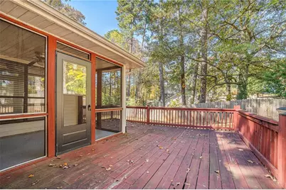 2001 Hunters Cove Drive, Lawrenceville, GA 30044 - Photo 36