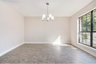 2001 Hunters Cove Drive, Lawrenceville, GA 30044 - Photo 8