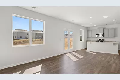 8224 Elkhorn Drive, Fairburn, GA 30213 - Photo 14