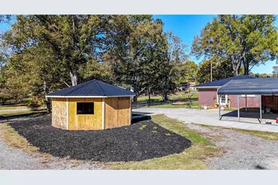 202 Peachtree Street, Fairmount, GA 30139 - Photo 24