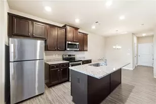 2108 Irvin Ct, Kennesaw, GA 30144 - Photo 2