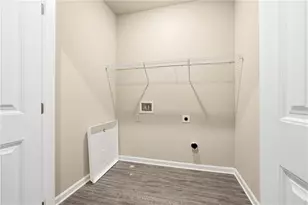 2108 Irvin Ct, Kennesaw, GA 30144 - Photo 4