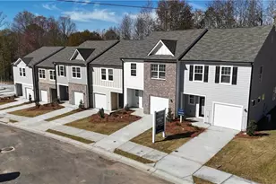 1035 Lucienne Blvd, Auburn, GA 30011 - Photo 2