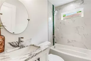 1328 Gus Thornhill Jr Dr, East Point, GA 30344 - Photo 32