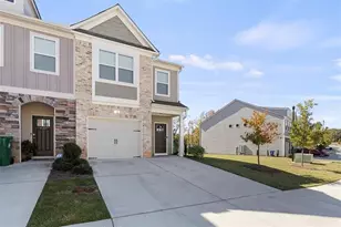 6347 Princeton Ridge Dr, Lithonia, GA 30058 - Photo 2