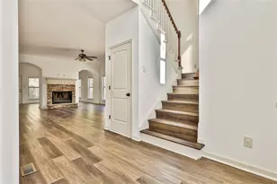 30 Camden Cir, Newnan, GA 30265 - Photo 8