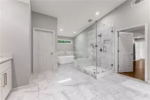 4942 Lakeland Woods Ct, Dunwoody, GA 30338 - Photo 36