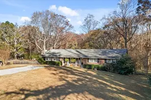 13355 Holly Rd, Roswell, GA 30075 - Photo 2