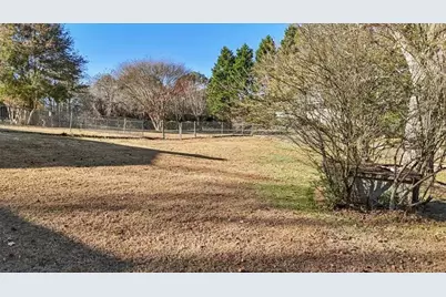 13355 Holly Road, Roswell, GA 30075 - Photo 10