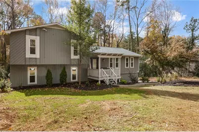 2919 Manitoba Lane, Marietta, GA 30062 - Photo 2