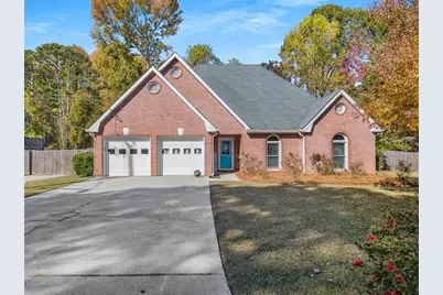 900 Burning Bush Drive, Loganville, GA 30052 - Photo 2