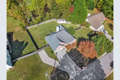 900 Burning Bush Drive, Loganville, GA 30052 - Photo 34