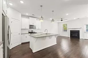 1060 Lawanna Dr, Marietta, GA 30062 - Photo 4