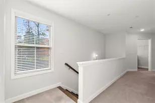 1060 Lawanna Dr, Marietta, GA 30062 - Photo 10