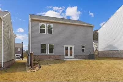 300 Hyde Park, Winder, GA 30680 - Photo 28