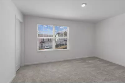 300 Hyde Park, Winder, GA 30680 - Photo 16