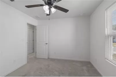 300 Hyde Park, Winder, GA 30680 - Photo 18