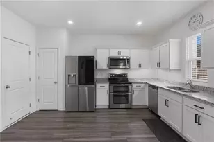 300 Hyde Pk, Winder, GA 30680 - Photo 12