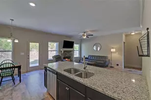 241 Huntington Manor Ct, Cornelia, GA 30531 - Photo 10