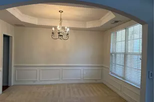 729 Castlebottom Dr, Lawrenceville, GA 30045 - Photo 2