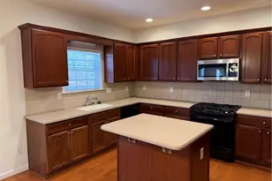 729 Castlebottom Dr, Lawrenceville, GA 30045 - Photo 4