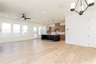 1095 Winding Br Dr, Canton, GA 30114 - Photo 8
