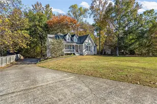 196 Lambeth Dr, Hiram, GA 30141 - Photo 4
