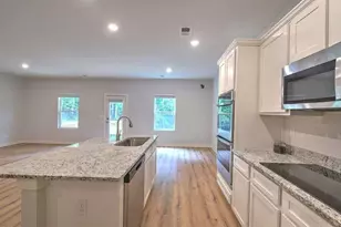 135 Post Oak Dr, Jackson, GA 30233 - Photo 28