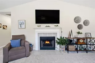 59 Akers Lake Dr, Moreland, GA 30259 - Photo 8