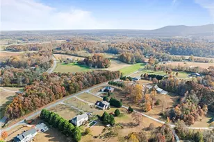 82 Tom Teague Rd, Cleveland, GA 30528 - Photo 52