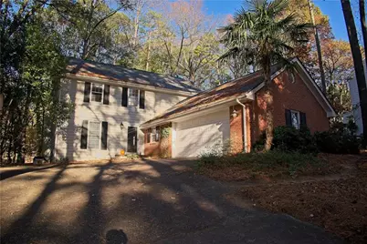 425 Hackberry Lane, Roswell, GA 30076 - Photo 4