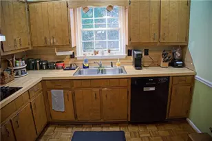 425 Hackberry Ln, Roswell, GA 30076 - Photo 14