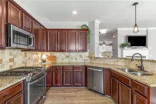 3624 Chattahoochee Summit Dr SE, Atlanta, GA 30339 - Photo 10