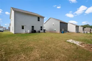 217 Limestone Cir, Conyers, GA 30013 - Photo 4