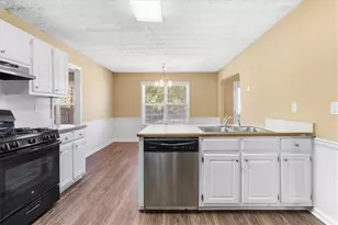 2355 Range Heights Terrace, Loganville, GA 30052 - Photo 16