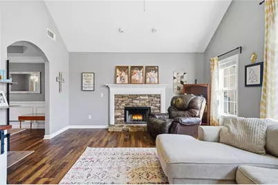 364 S Woods Court, Jasper, GA 30143 - Photo 10